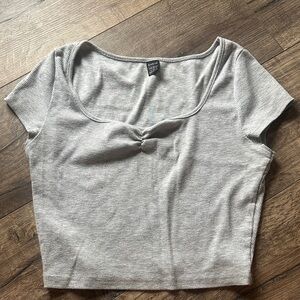 SHEIN Gray Ribbed Crop Top Very good quality for being from shein !